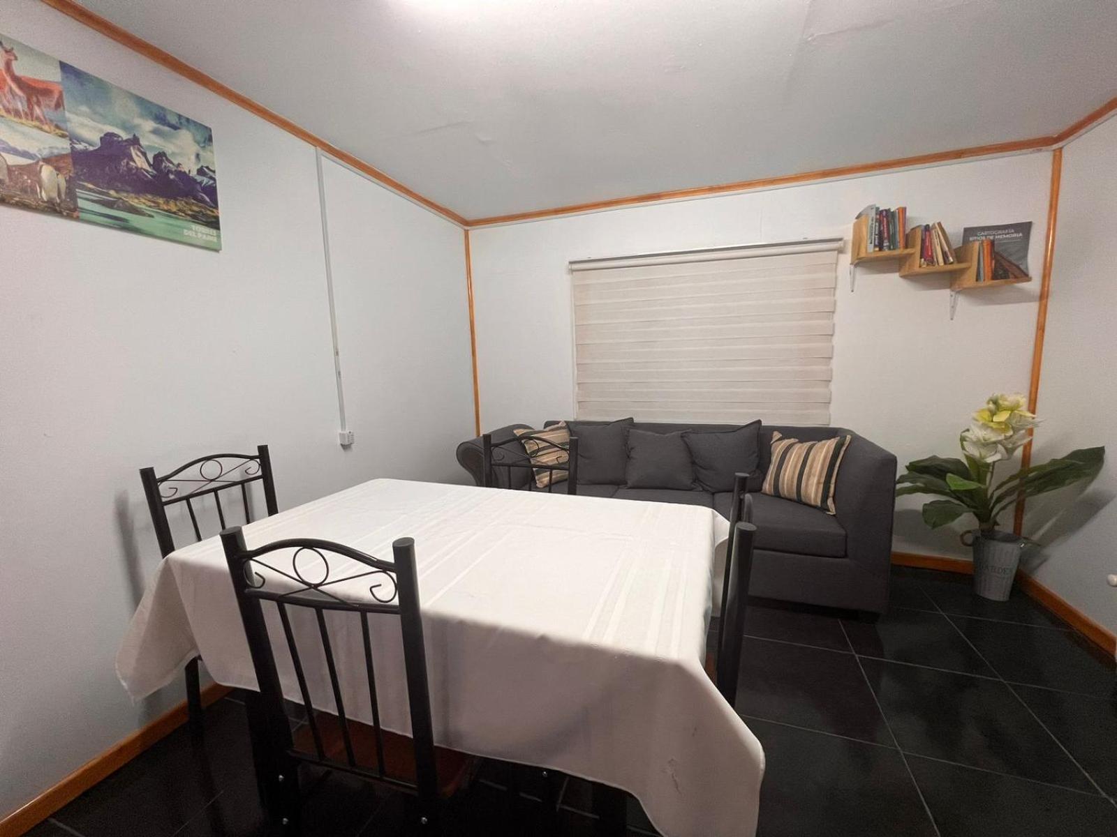 Hostal B&B Coastal Natales Puerto Natales Extérieur photo