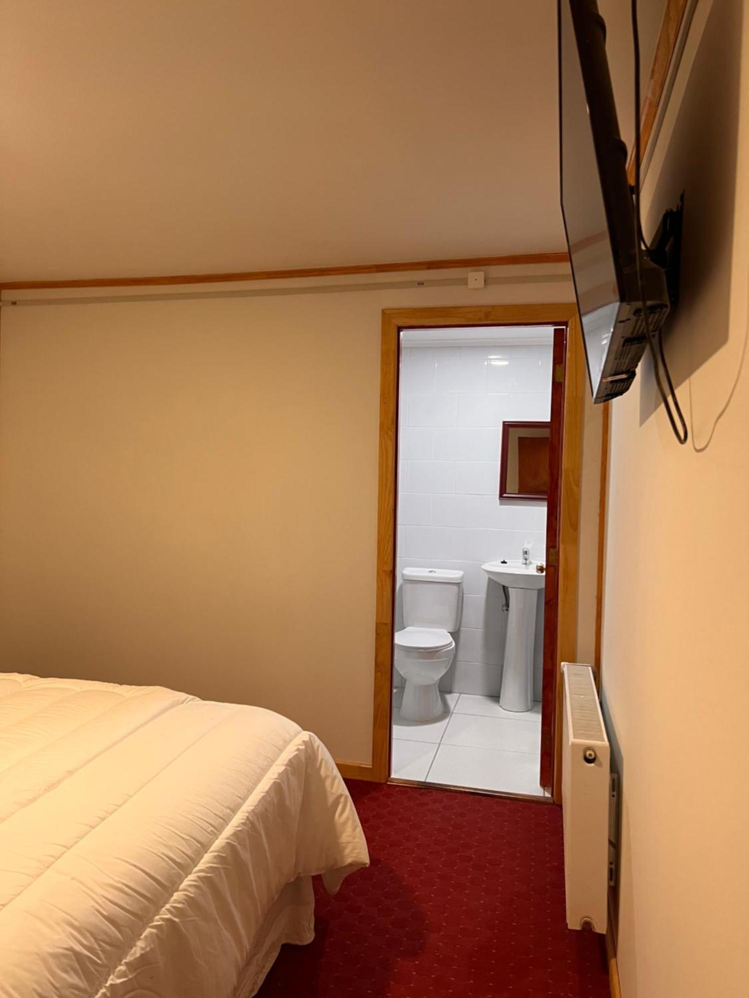 Hostal B&B Coastal Natales Puerto Natales Extérieur photo