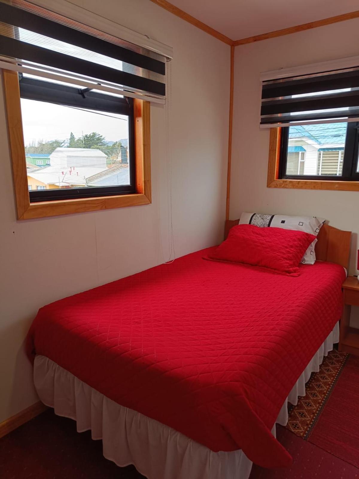 Hostal B&B Coastal Natales Puerto Natales Extérieur photo