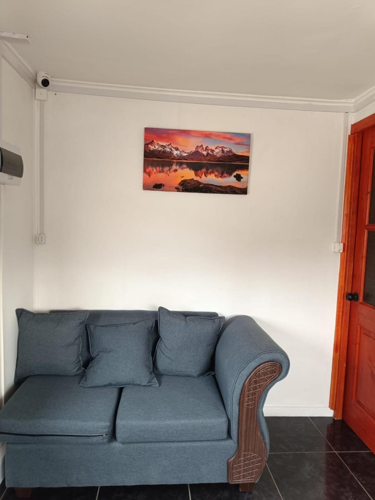 Hostal B&B Coastal Natales Puerto Natales Extérieur photo