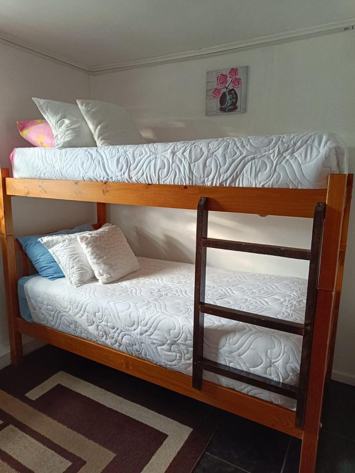 Hostal B&B Coastal Natales Puerto Natales Extérieur photo